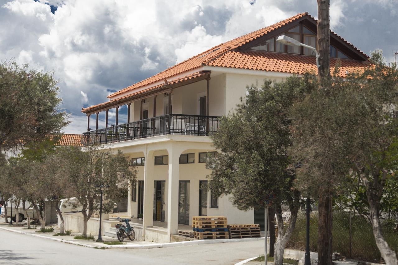 Live In Lemnos Apartments Moudhros Ngoại thất bức ảnh